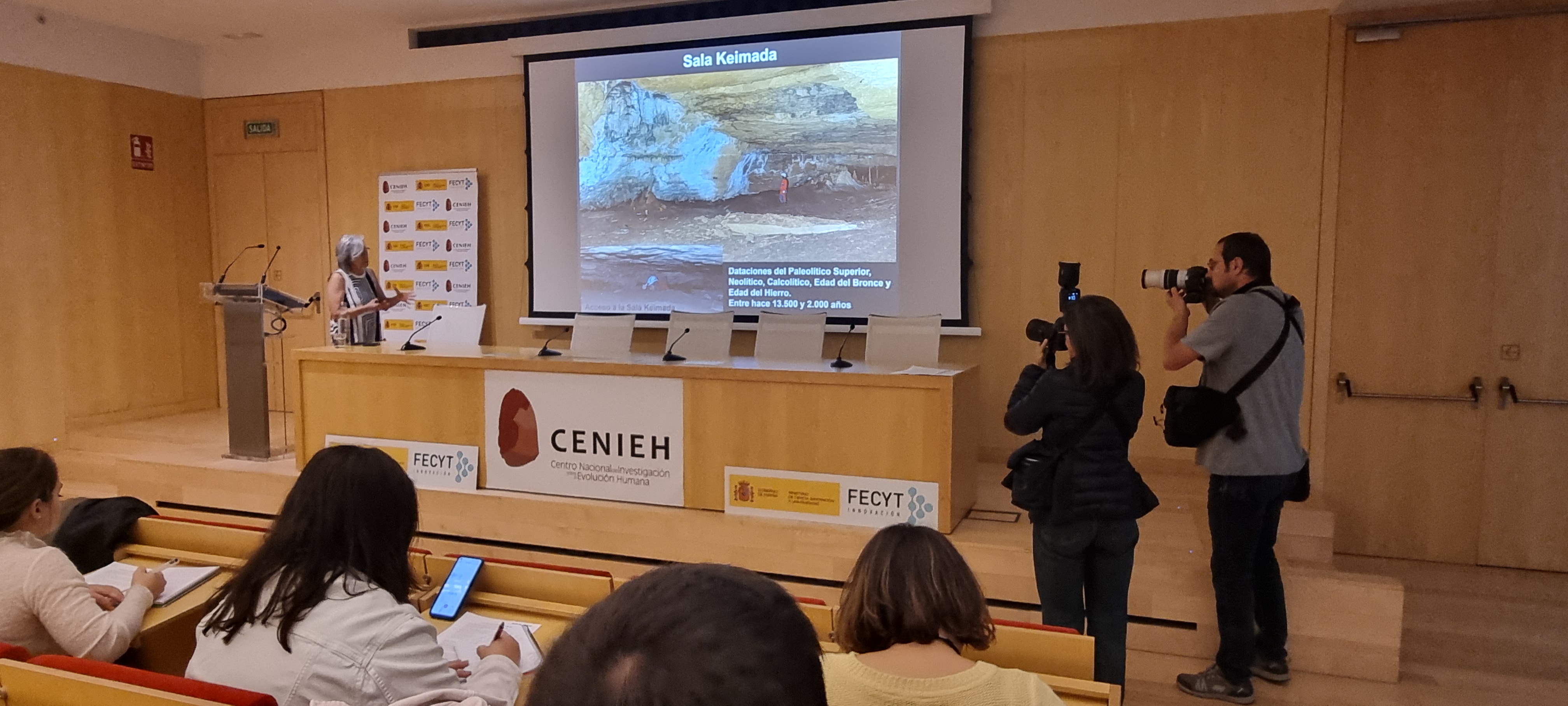 Ana Isabel Ortega Martínez durante la rueda de prensa de presentación/UCC+I CENIIEH