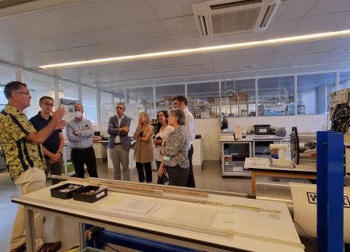 El Consejo rector en el laboratorio de Arqueomagnetismo/CENIEH