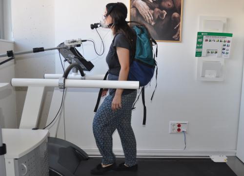 Volunteer at the BioEnergy Lab/G. Zorrilla