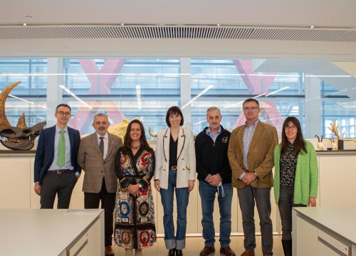 Foto de familia de la visita de la ministra de Ciencia e Innovación/CENIEH