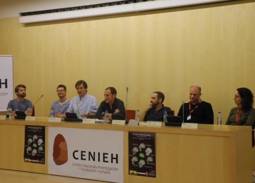Una mesa redonda cierra el Simposio Internacional de Paleoneurología Humana celebrado en Burgos