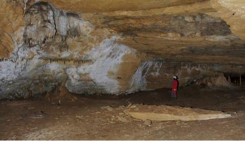 Vista de la Sala con sus figuras geométricas negras en el centro de la imagen/M. Á. Martín