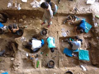 El abrigo de la Malia durante su excavación. Créditos: Javier Trueba-MSF El abrigo de la Malia durante su excavación. Créditos: Javier Trueba-MSF